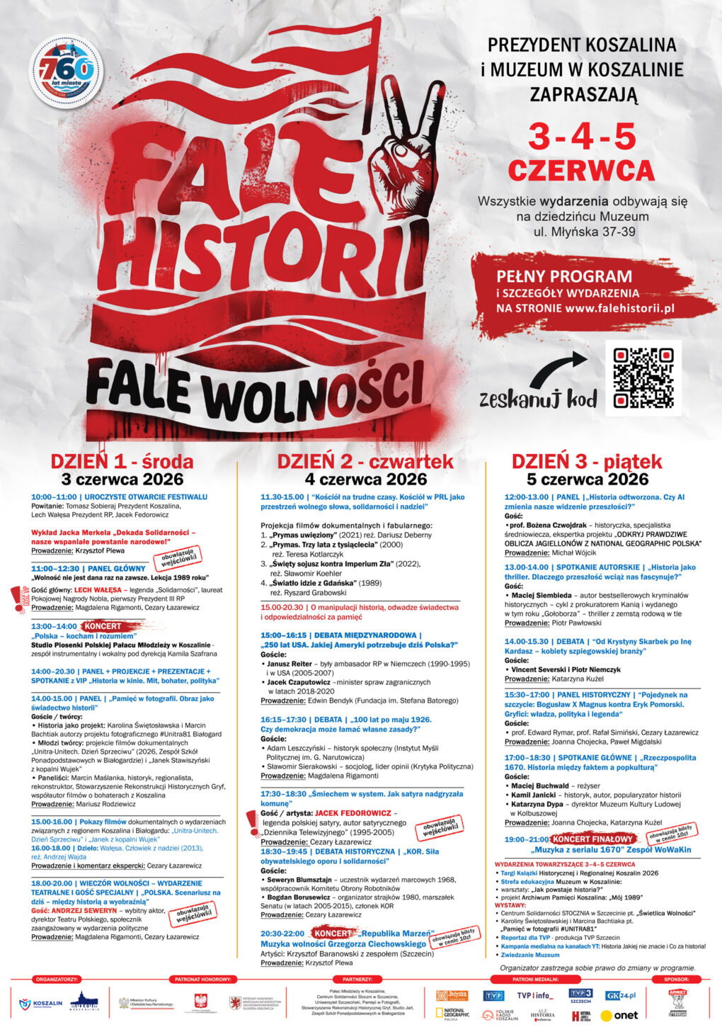 Plakat z programem festiwalu Fale Historii, Fale Wolności w Muzeum w Koszalinie. W górnej części grafika w odcieniu czerwieni z datą wydarzenia oraz informacją o zawartości plakatu; w dolnej części szczegółowy, trzydniowy program (kliknięcie powiększy zdjęcie).